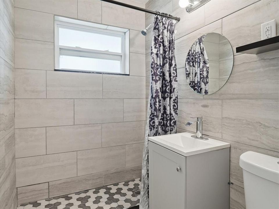 待售: $199,900 (3 贝兹, 2 浴室, 1605 平方英尺)