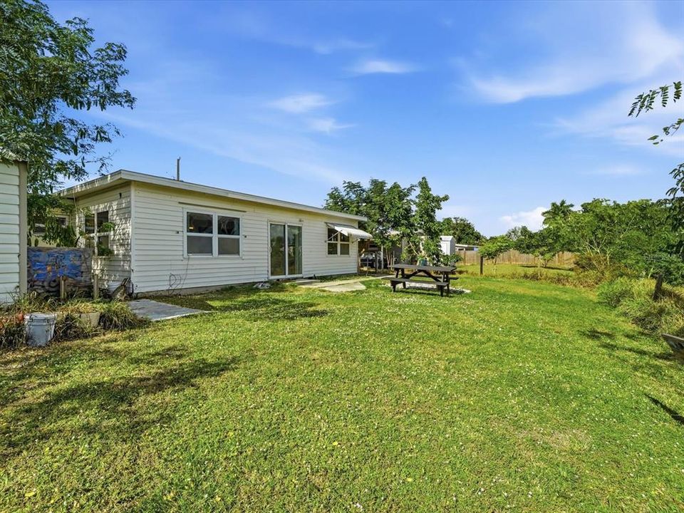 待售: $199,900 (3 贝兹, 2 浴室, 1605 平方英尺)