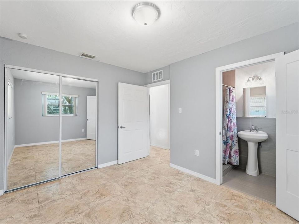 待售: $199,900 (3 贝兹, 2 浴室, 1605 平方英尺)