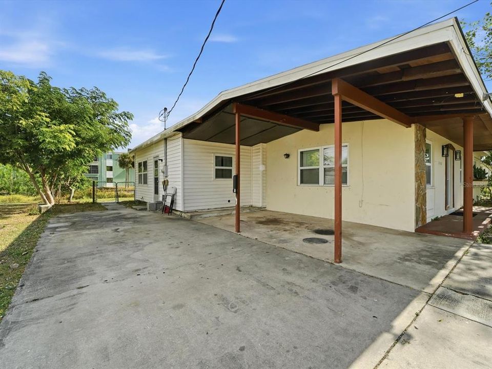 待售: $199,900 (3 贝兹, 2 浴室, 1605 平方英尺)