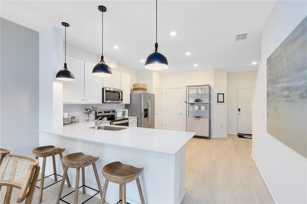 На продажу: $262,000 (3 спален, 2 ванн, 1699 Квадратных фут)