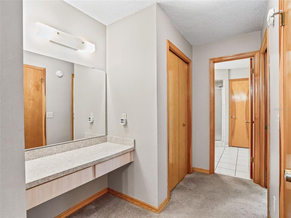 На продажу: $560,000 (2 спален, 2 ванн, 1549 Квадратных фут)