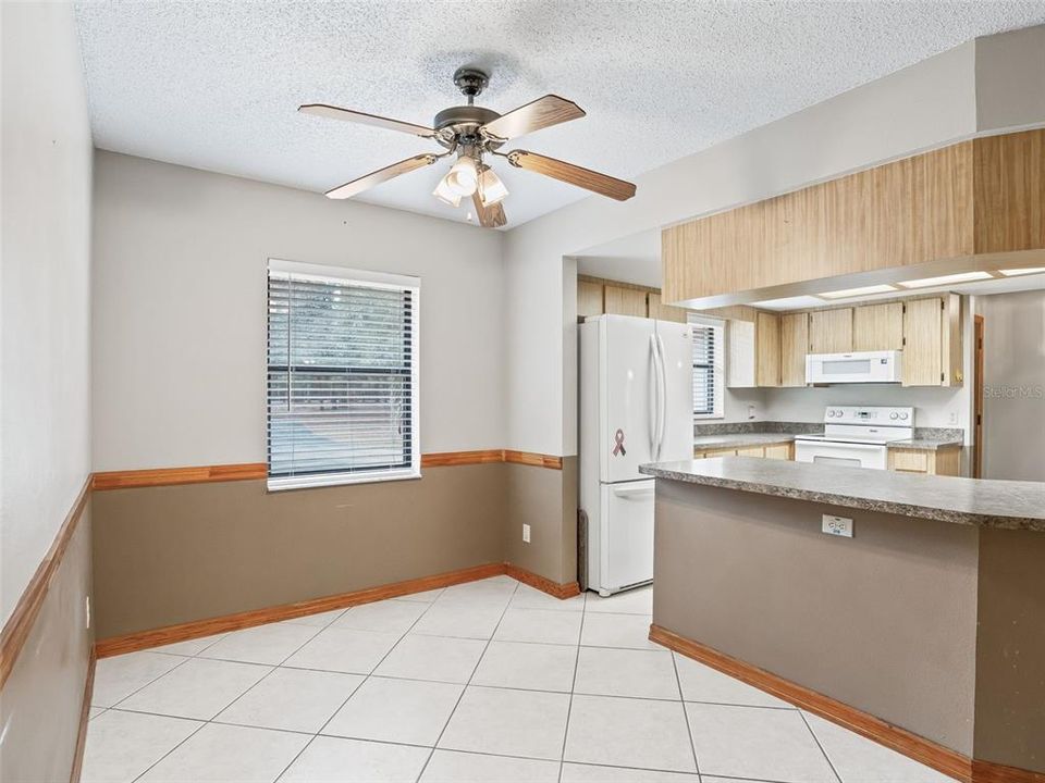 На продажу: $560,000 (2 спален, 2 ванн, 1549 Квадратных фут)