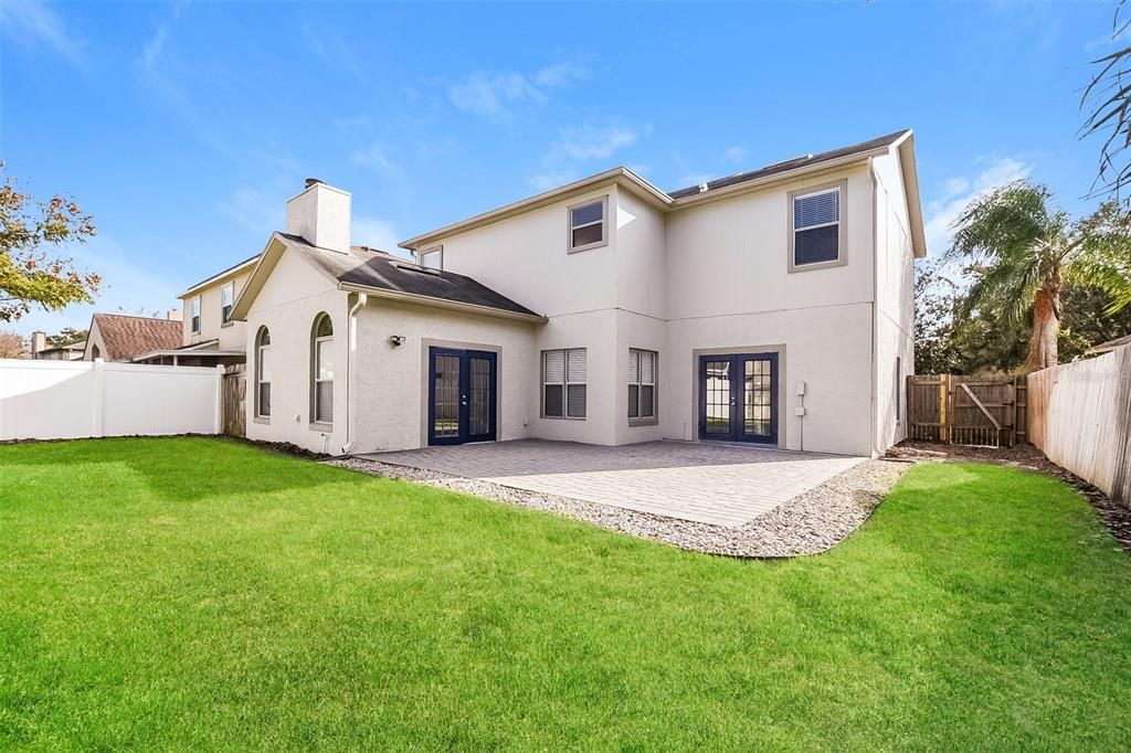 For Rent: $2,795 (4 beds, 2 baths, 2572 Square Feet)