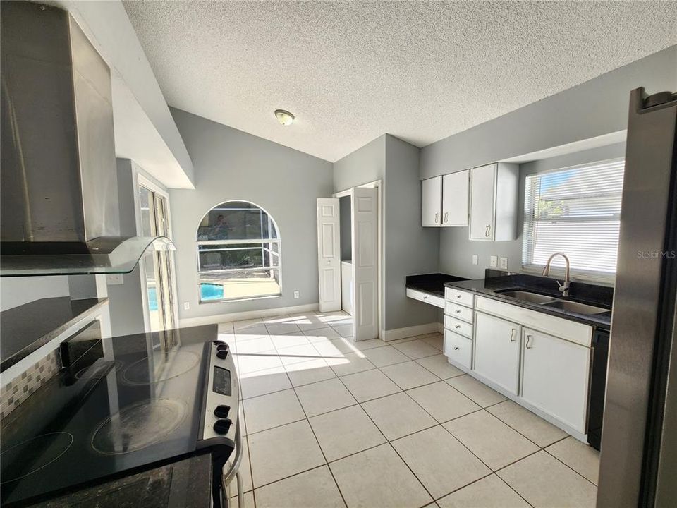 出租: $2,750 (3 贝兹, 2 浴室, 1647 平方英尺)