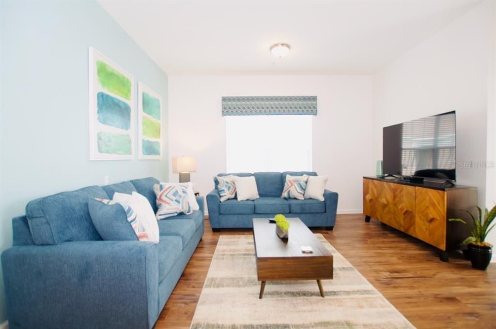 待售: $667,900 (3 贝兹, 2 浴室, 2097 平方英尺)