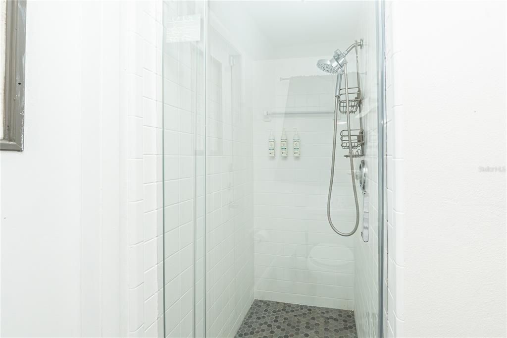 В аренду: $2,800 (4 спален, 2 ванн, 1727 Квадратных фут)