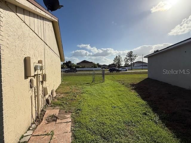 出租: $1,300 (2 贝兹, 2 浴室, 969 平方英尺)