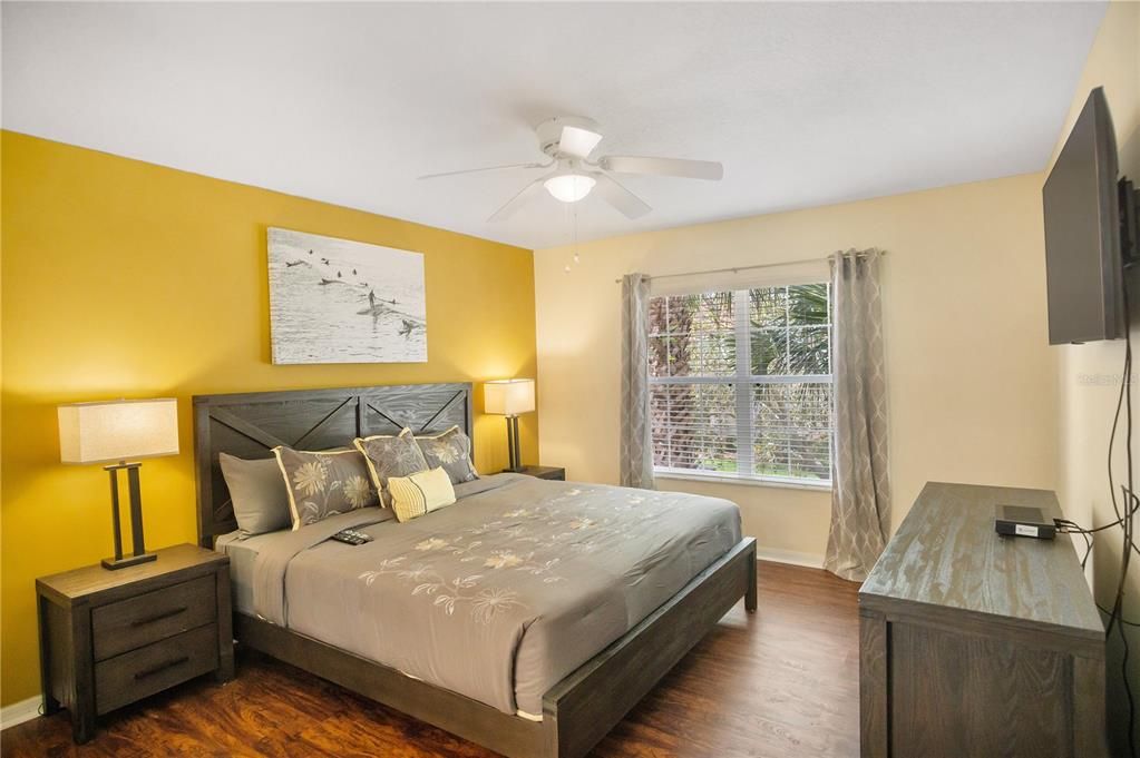 В аренду: $3,500 (6 спален, 5 ванн, 2771 Квадратных фут)