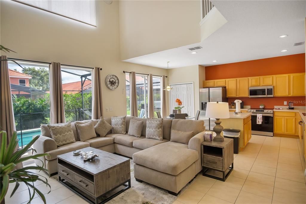 В аренду: $3,500 (6 спален, 5 ванн, 2771 Квадратных фут)