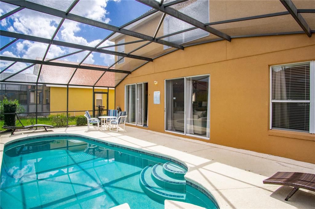 В аренду: $3,500 (6 спален, 5 ванн, 2771 Квадратных фут)