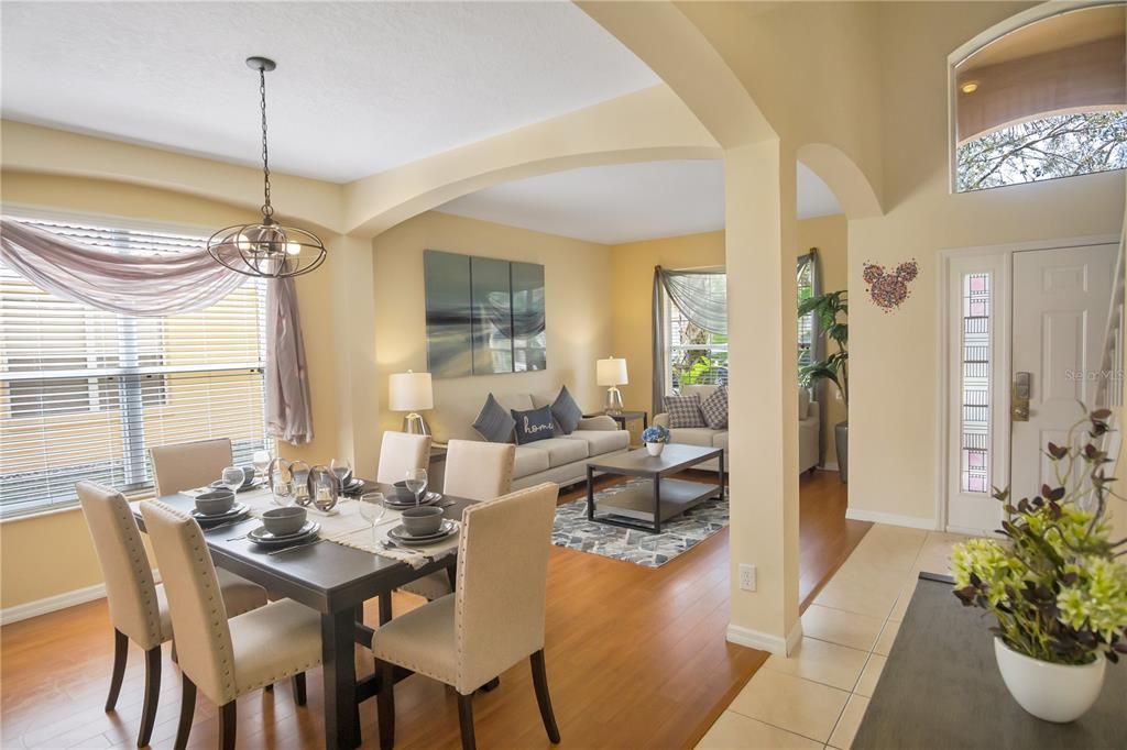 В аренду: $3,500 (6 спален, 5 ванн, 2771 Квадратных фут)