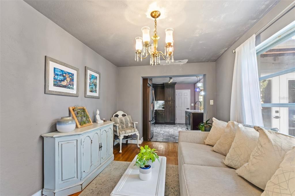 For Sale: $399,000 (4 beds, 2 baths, 1836 Square Feet)