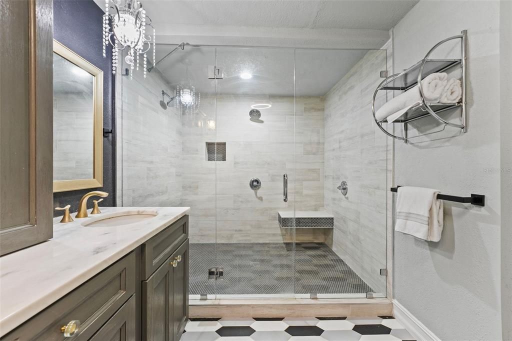 For Sale: $399,000 (4 beds, 2 baths, 1836 Square Feet)