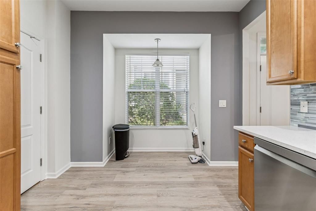 For Rent: $3,200 (3 beds, 2 baths, 1990 Square Feet)