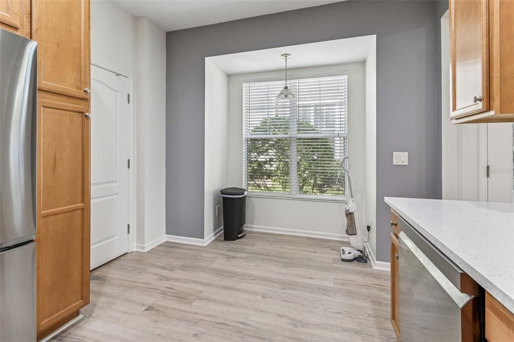 For Rent: $3,200 (3 beds, 2 baths, 1990 Square Feet)