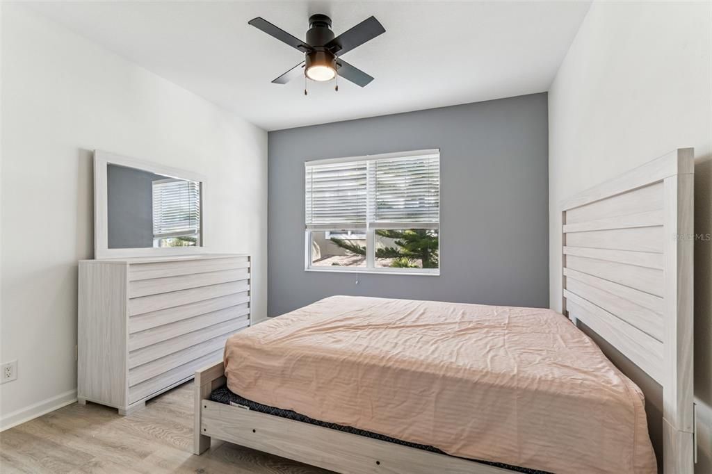 For Rent: $3,200 (3 beds, 2 baths, 1990 Square Feet)