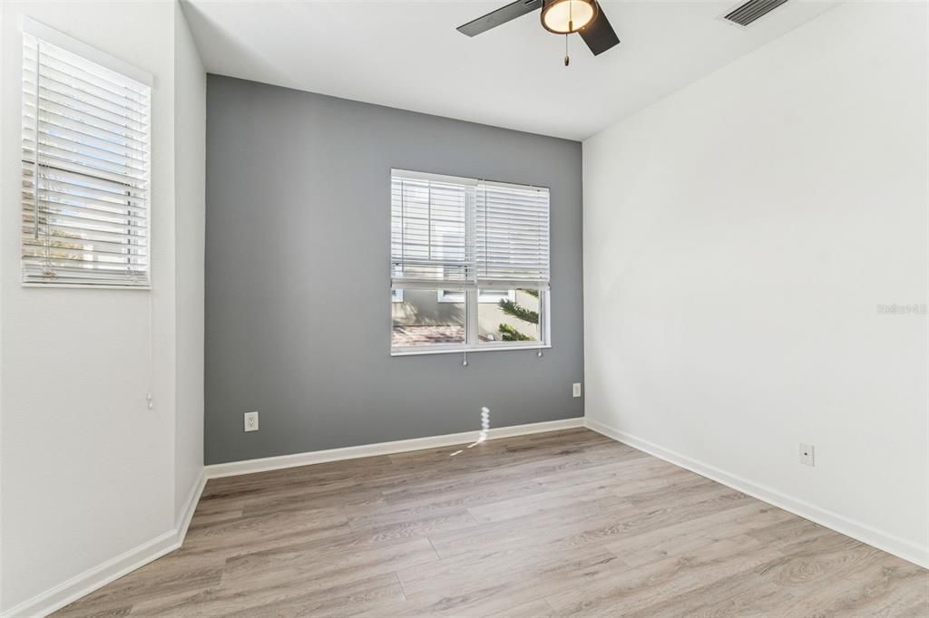 For Rent: $3,200 (3 beds, 2 baths, 1990 Square Feet)