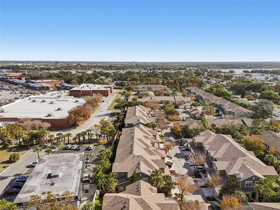 For Rent: $3,200 (3 beds, 2 baths, 1990 Square Feet)