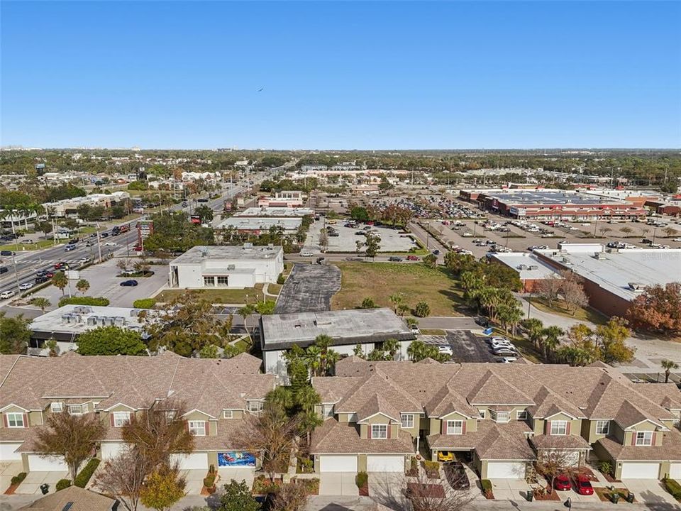 For Rent: $3,200 (3 beds, 2 baths, 1990 Square Feet)