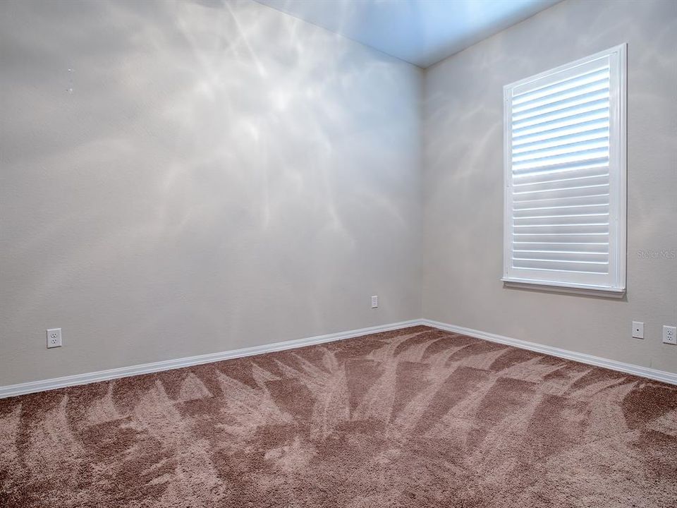 На продажу: $539,900 (3 спален, 2 ванн, 2421 Квадратных фут)