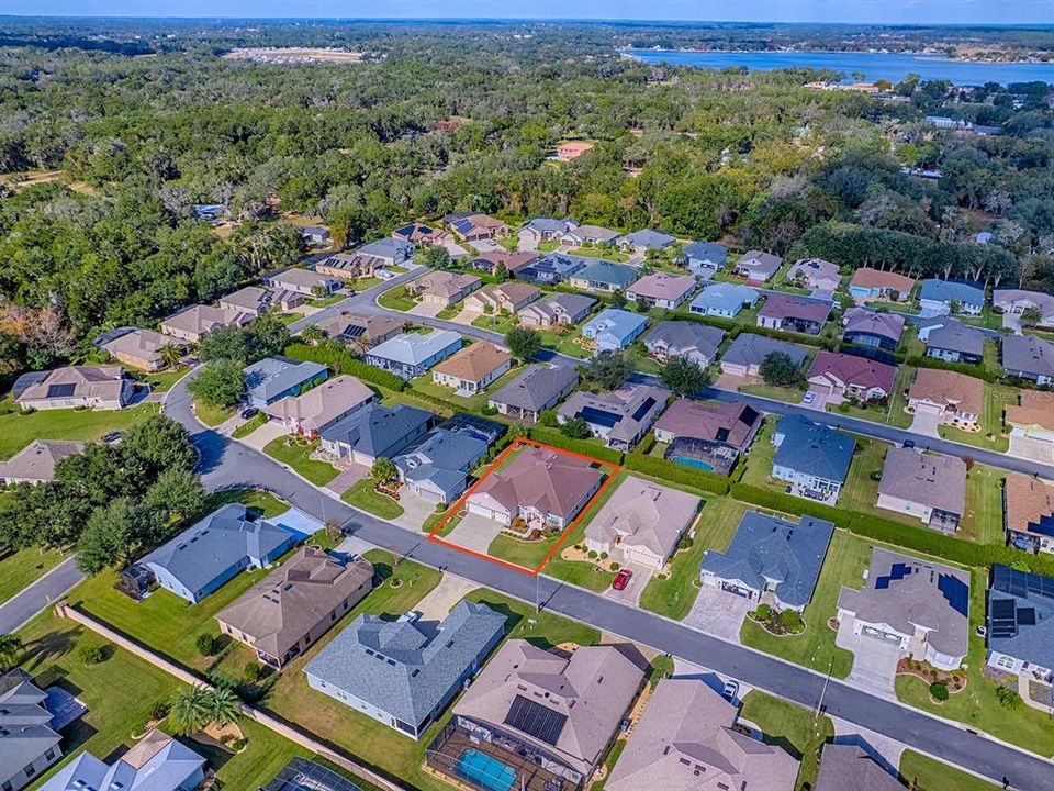 На продажу: $539,900 (3 спален, 2 ванн, 2421 Квадратных фут)