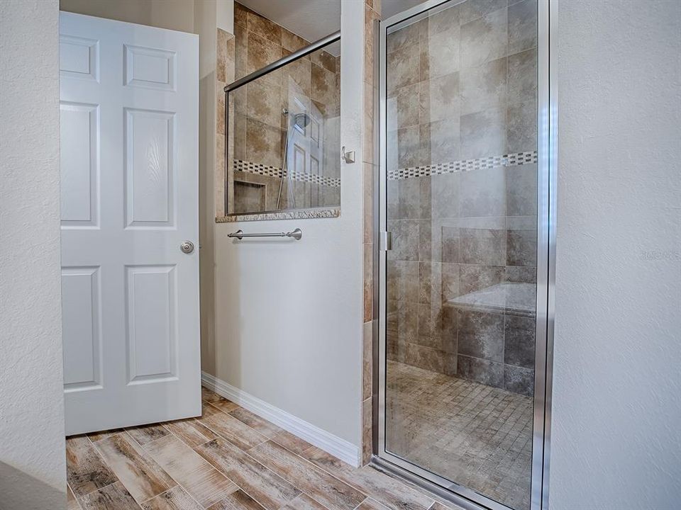 На продажу: $539,900 (3 спален, 2 ванн, 2421 Квадратных фут)