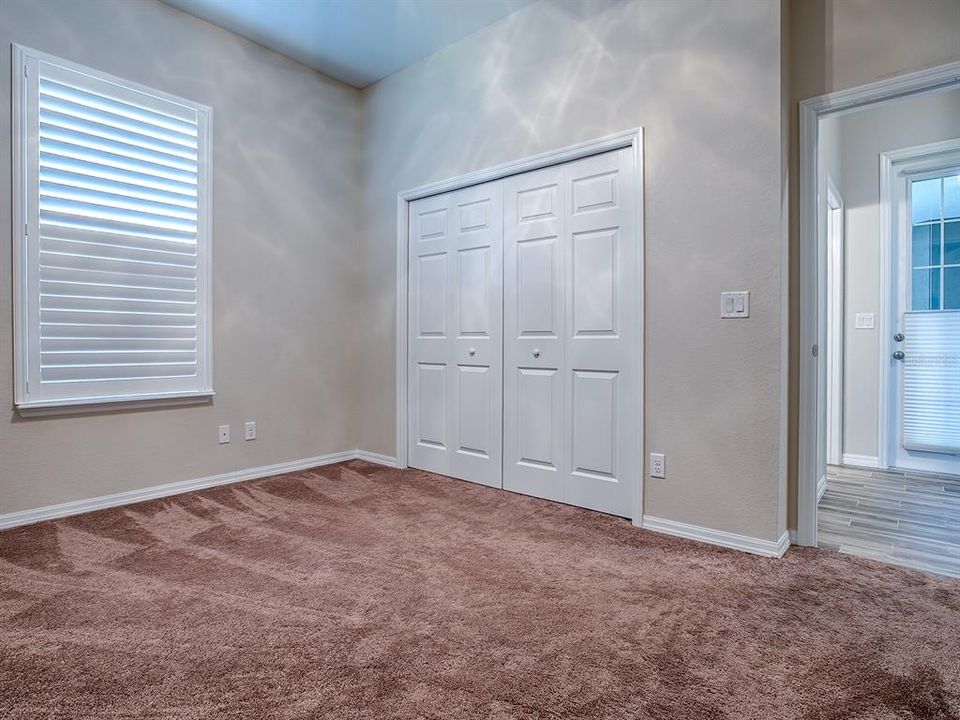 На продажу: $539,900 (3 спален, 2 ванн, 2421 Квадратных фут)