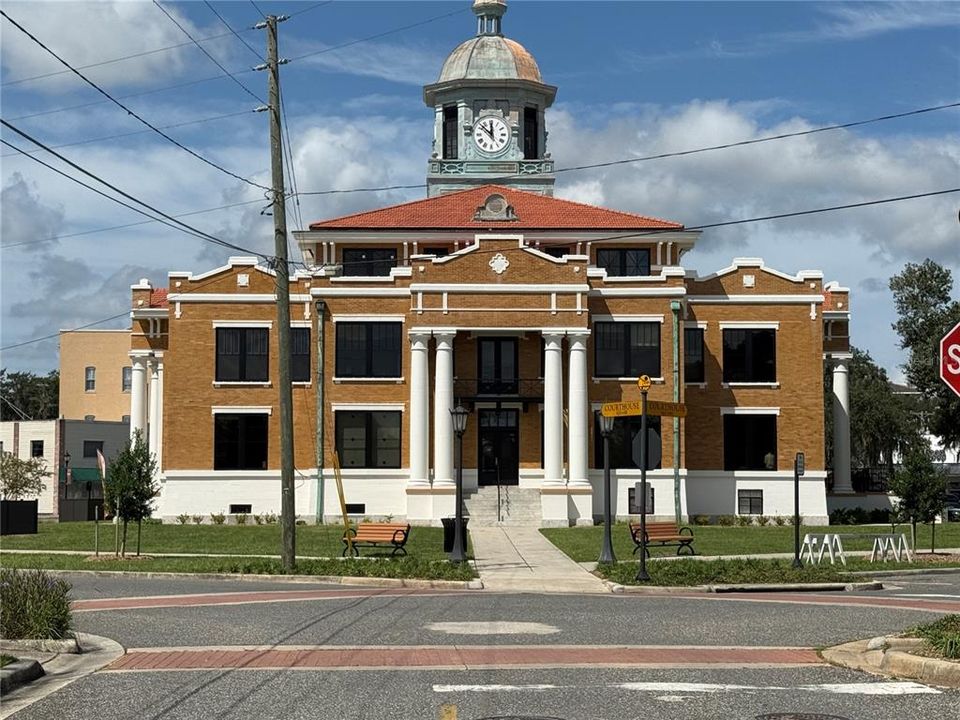 待售: $23,900 (0.27 acres)