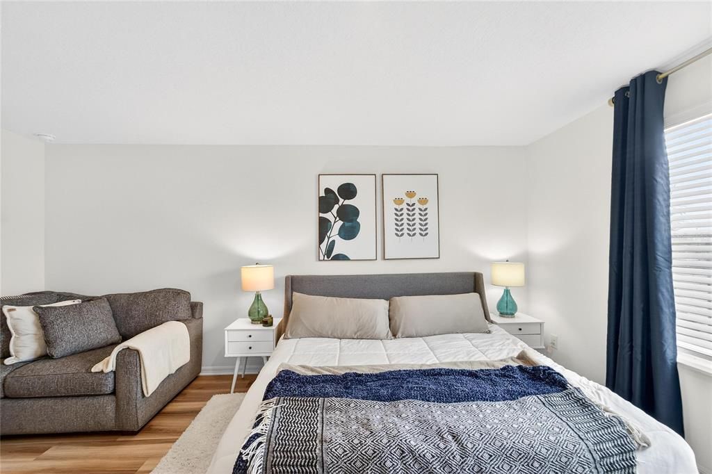 В аренду: $2,250 (3 спален, 2 ванн, 1727 Квадратных фут)