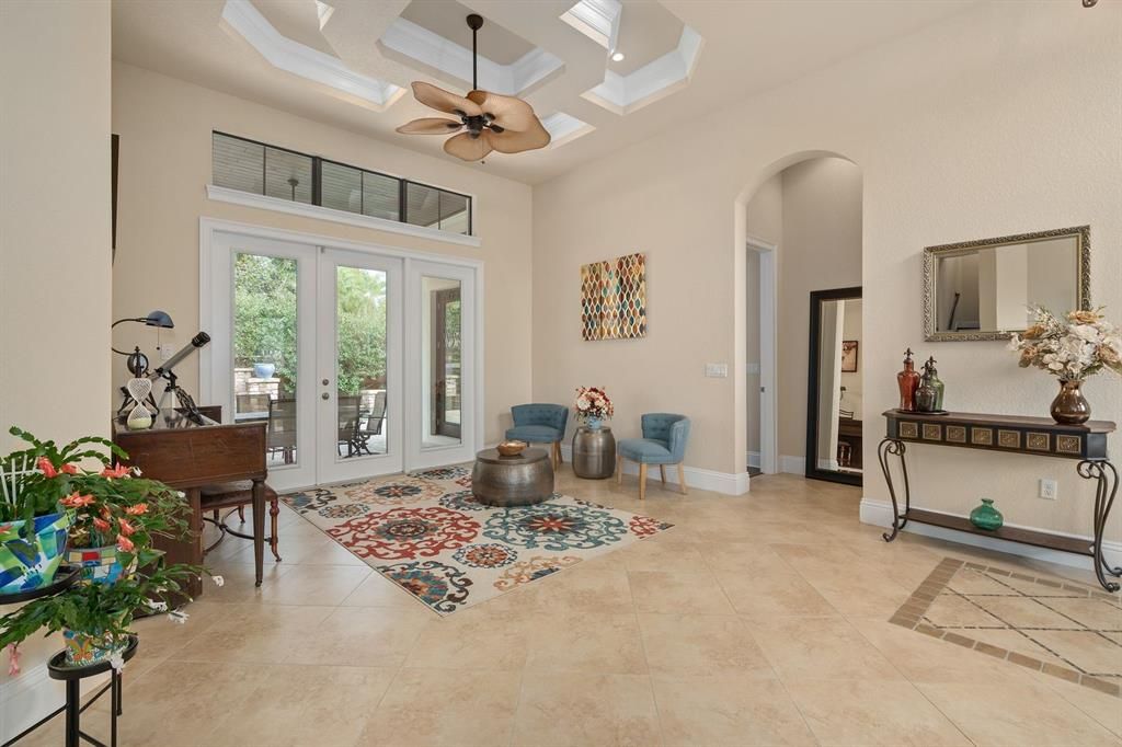 En Venta: $1,850,000 (6 camas, 5 baños, 4296 Pies cuadrados)