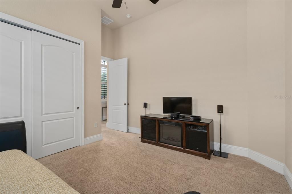 En Venta: $1,850,000 (6 camas, 5 baños, 4296 Pies cuadrados)