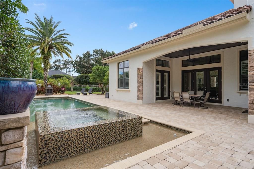 En Venta: $1,850,000 (6 camas, 5 baños, 4296 Pies cuadrados)