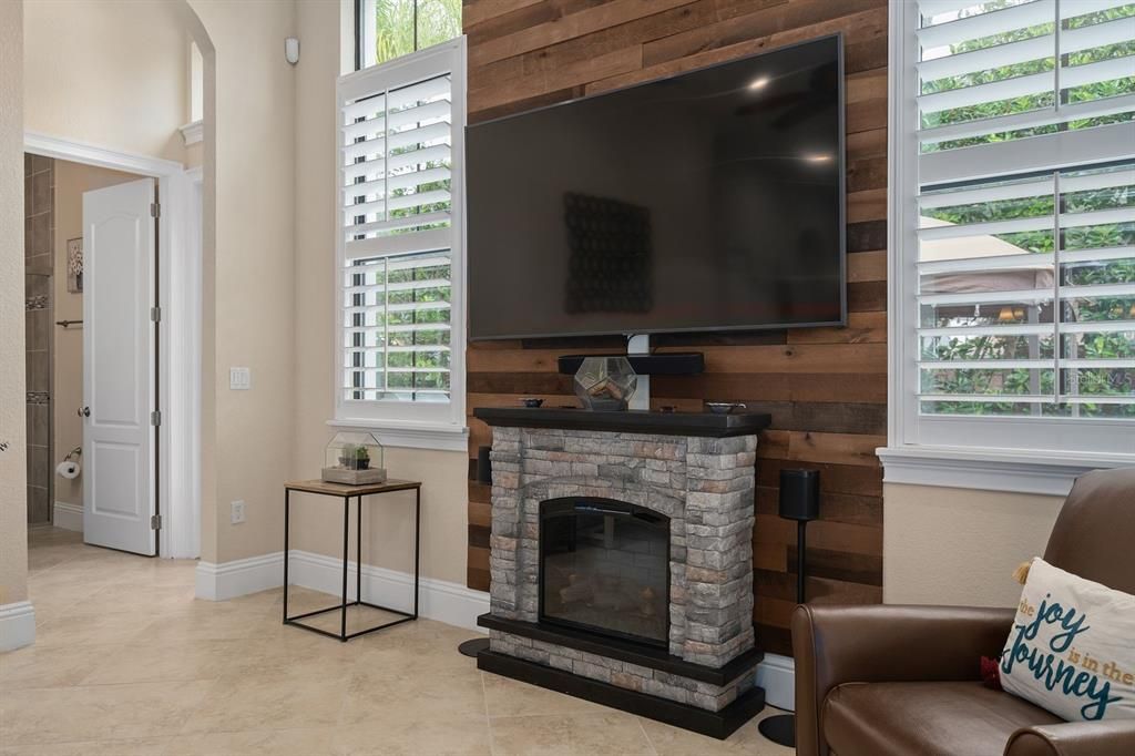 En Venta: $1,850,000 (6 camas, 5 baños, 4296 Pies cuadrados)