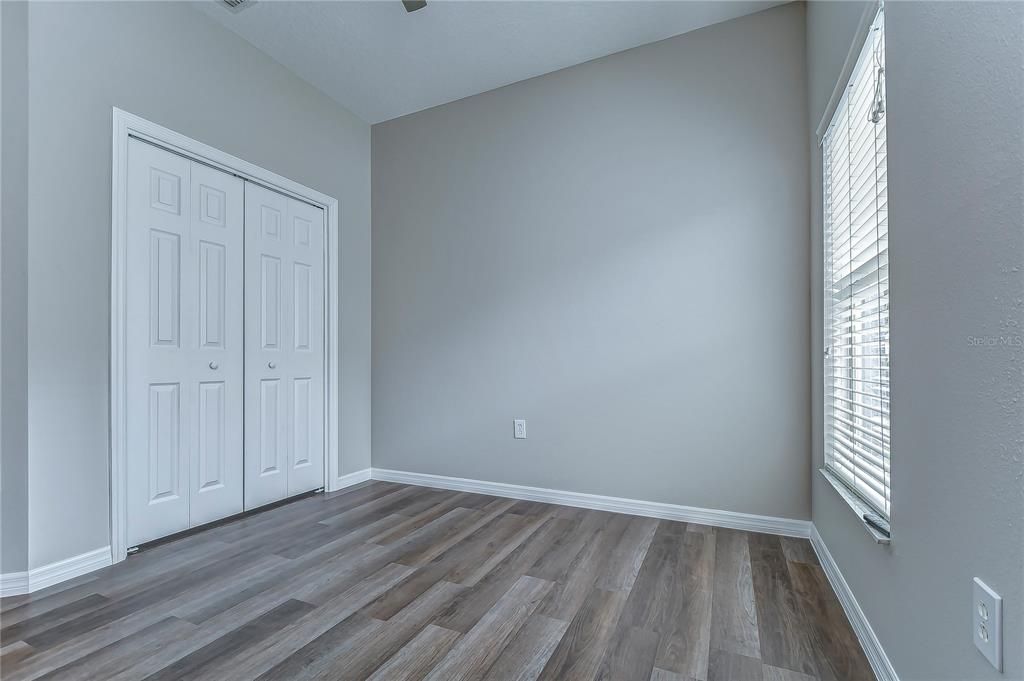 For Rent: $2,875 (4 beds, 2 baths, 2421 Square Feet)