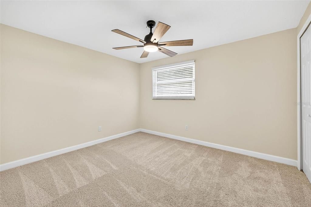 待售: $592,000 (4 贝兹, 3 浴室, 2075 平方英尺)