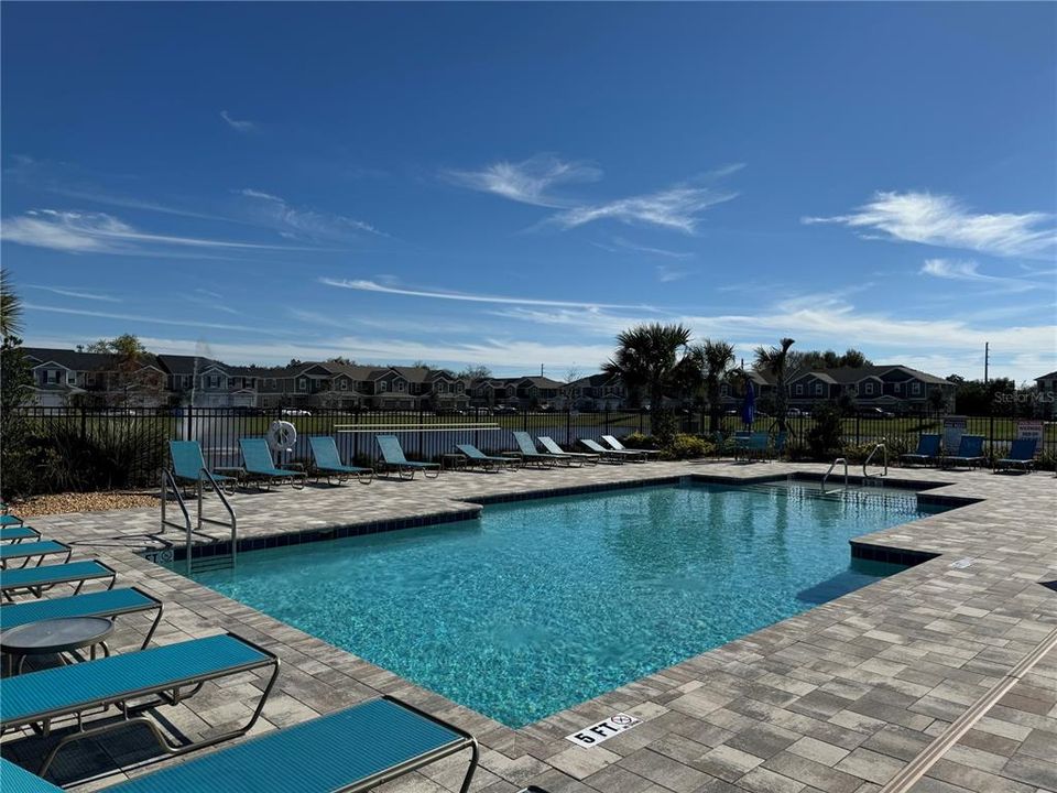 En Renta: $2,265 (3 camas, 2 baños, 1479 Pies cuadrados)