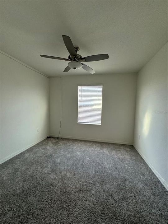 En Renta: $2,265 (3 camas, 2 baños, 1479 Pies cuadrados)