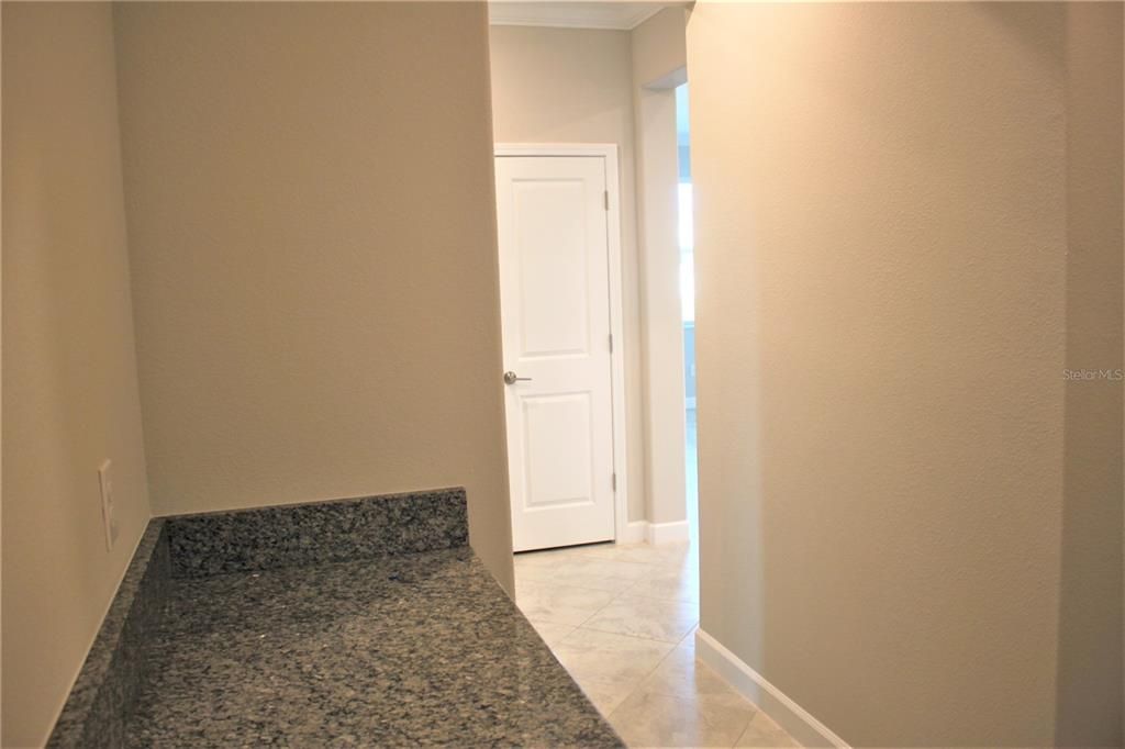 В аренду: $2,900 (4 спален, 3 ванн, 2065 Квадратных фут)