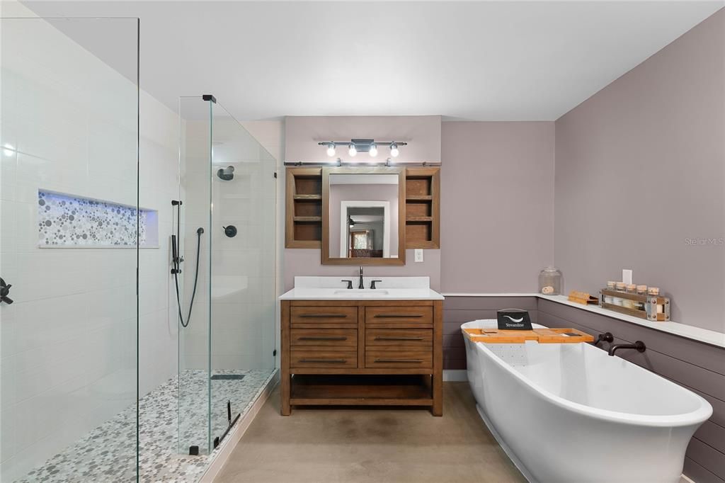 En Venta: $515,000 (3 camas, 3 baños, 2719 Pies cuadrados)