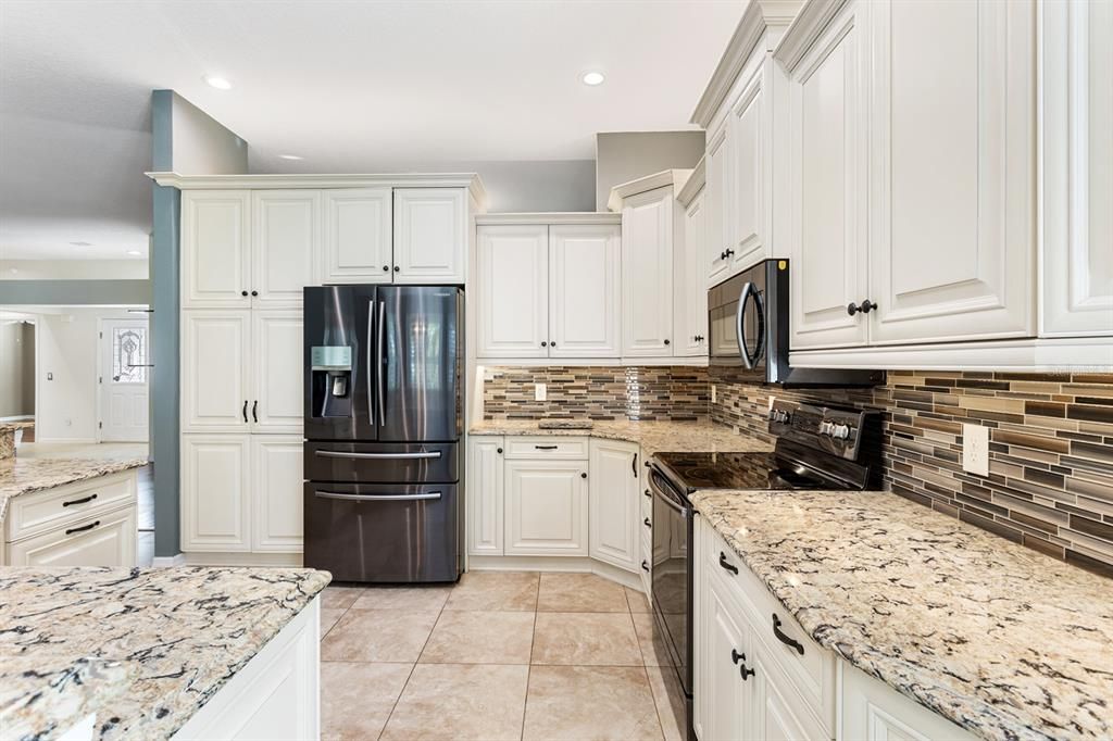 待售: $434,900 (2 贝兹, 2 浴室, 1776 平方英尺)