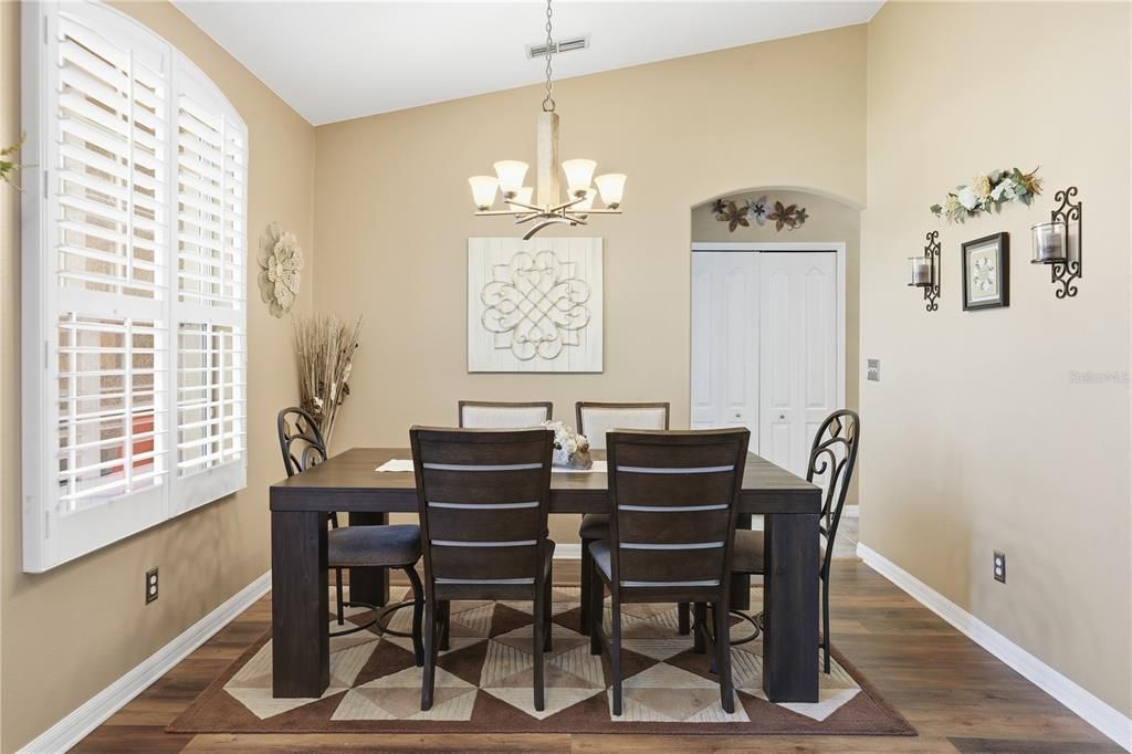 For Sale: $514,900 (4 beds, 3 baths, 2385 Square Feet)