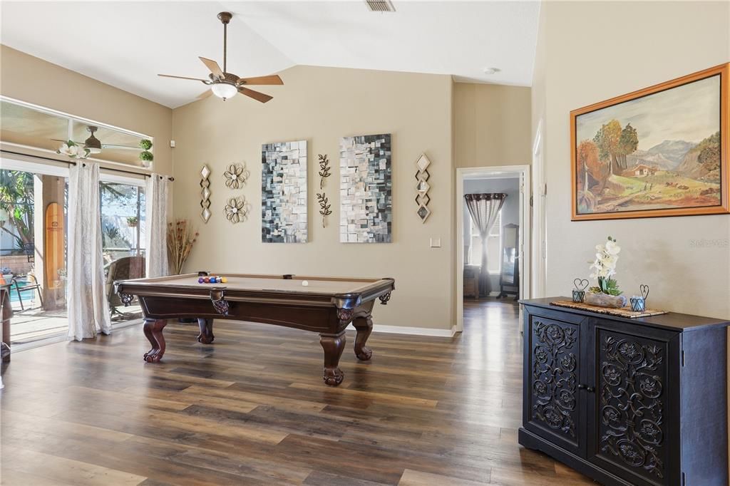 For Sale: $514,900 (4 beds, 3 baths, 2385 Square Feet)