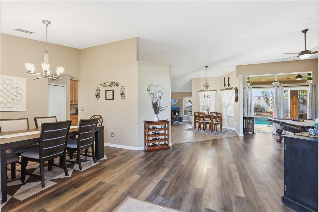 For Sale: $514,900 (4 beds, 3 baths, 2385 Square Feet)