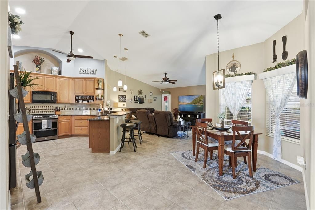 For Sale: $514,900 (4 beds, 3 baths, 2385 Square Feet)