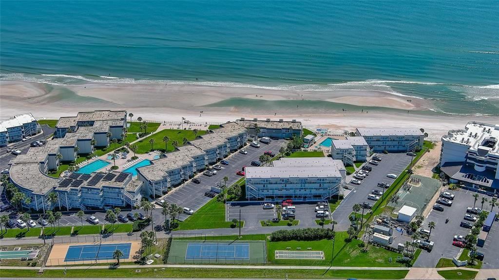 En Venta: $475,000 (2 camas, 2 baños, 889 Pies cuadrados)