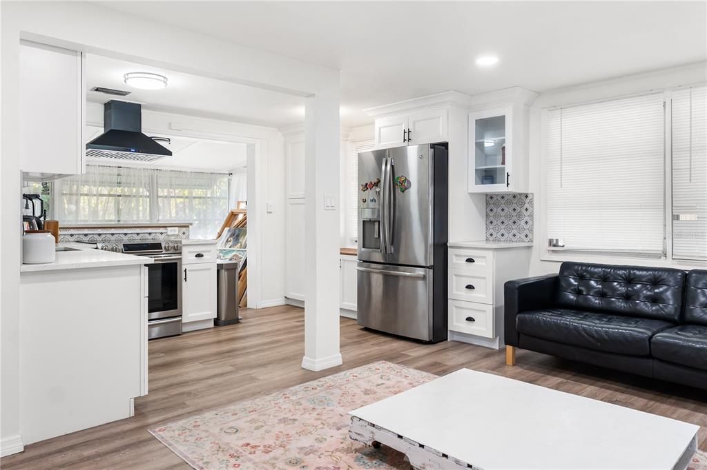 В аренду: $2,800 (2 спален, 1 ванн, 1267 Квадратных фут)