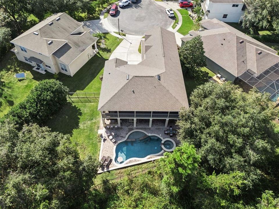 For Sale: $850,000 (4 beds, 2 baths, 4204 Square Feet)