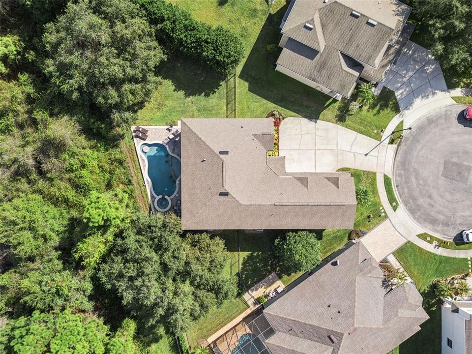 For Sale: $850,000 (4 beds, 2 baths, 4204 Square Feet)