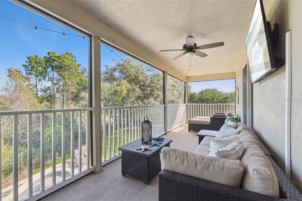 For Sale: $850,000 (4 beds, 2 baths, 4204 Square Feet)